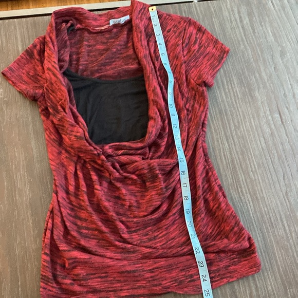 Eclipse ladies blousy T-shirt in heathered burgundy and black. Size extra small. - Picture 7 of 7